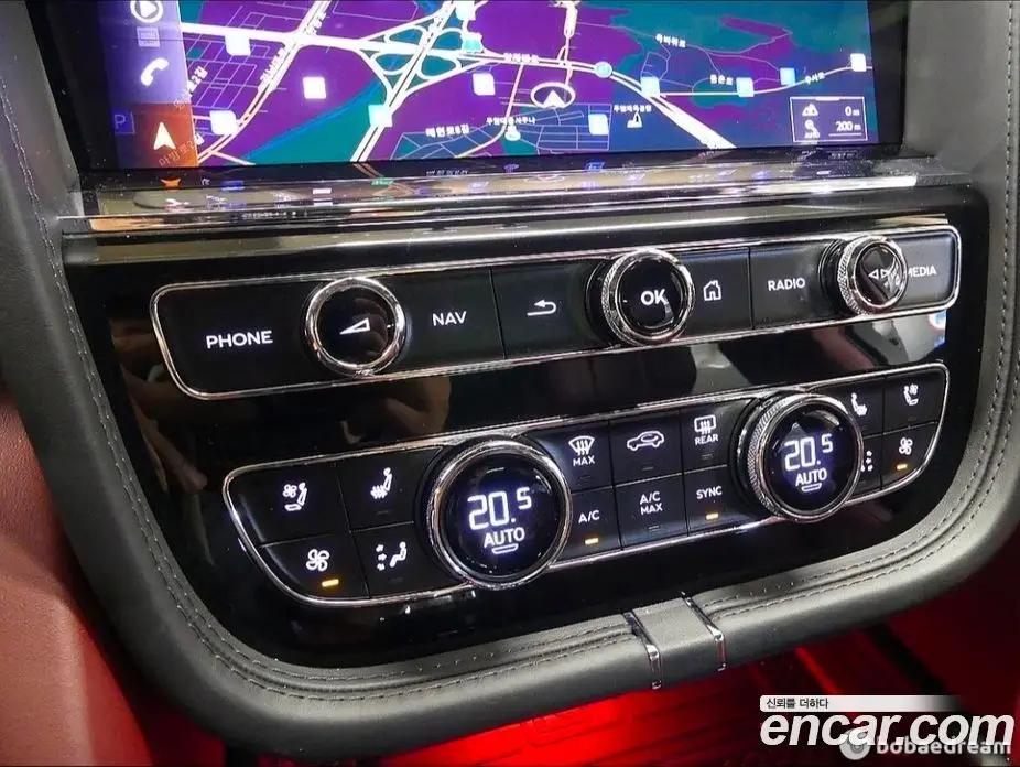 Bentley Bentayga 2022 4.0 автомат (гидро), фото 15 Bentley Bentayga 2022 4.0 автомат (гидро), фото 15