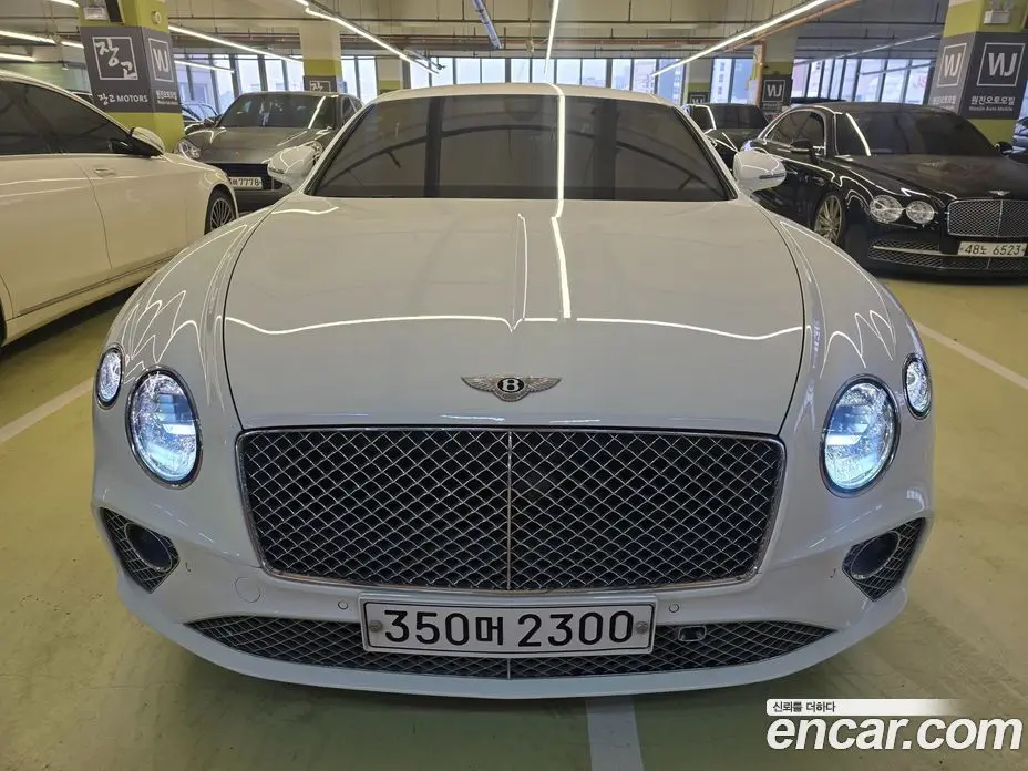 Bentley Continental 2020 4.0 автомат (гидро), фото 3 Bentley Continental 2020 4.0 автомат (гидро), фото 3