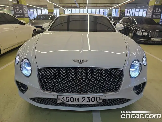 Bentley Continental 2020 4.0 автомат (гидро), миниатюра 3 Bentley Continental 2020 4.0 автомат (гидро), миниатюра 3
