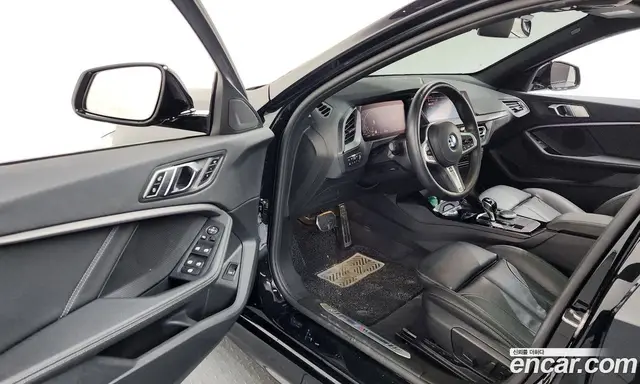 BMW 1 серия 2022 2.0 автомат (гидро), миниатюра 10