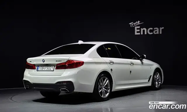 BMW 5 серия 2017 2.0 автомат (гидро), миниатюра 2