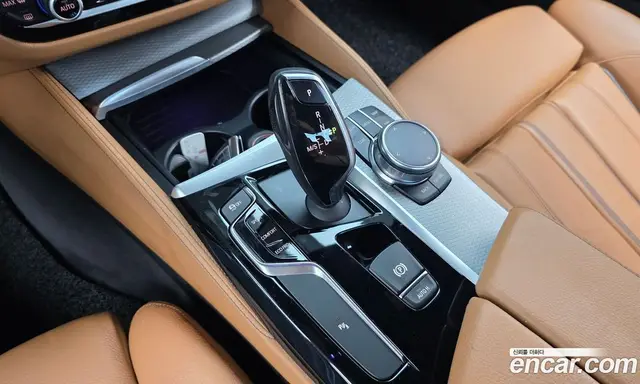BMW 5 серия 2017 2.0 автомат (гидро), миниатюра 9
