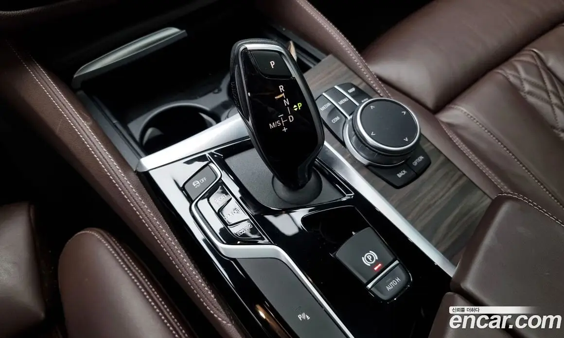 BMW 5 серия 2020 2.0 автомат (гидро), фото 9