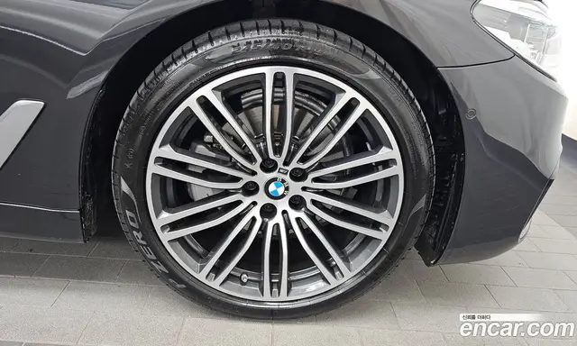 BMW 5 серия 2020 2.0 автомат (гидро), миниатюра 7 BMW 5 серия 2020 2.0 автомат (гидро), миниатюра 7