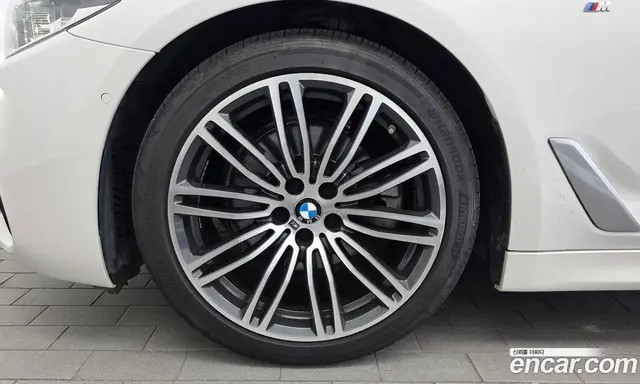BMW 5 серия 2020 2.0 автомат (гидро), миниатюра 5 BMW 5 серия 2020 2.0 автомат (гидро), миниатюра 5