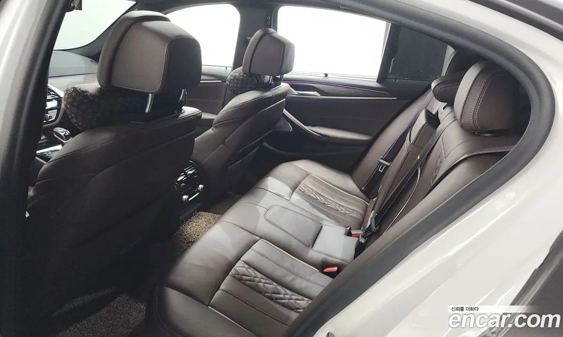 BMW 5 серия 2021 4.4 автомат (гидро), фото 25 BMW 5 серия 2021 4.4 автомат (гидро), фото 25
