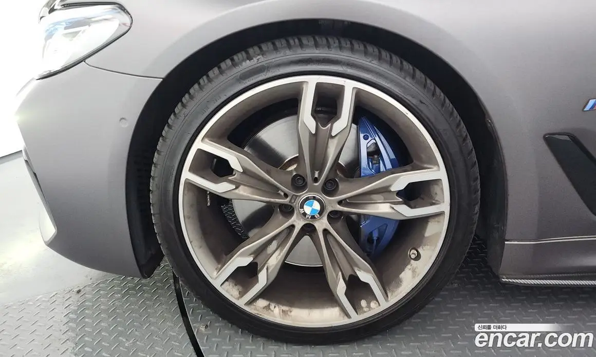BMW 5 серия 2021 4.4 автомат (гидро), фото 4 BMW 5 серия 2021 4.4 автомат (гидро), фото 4
