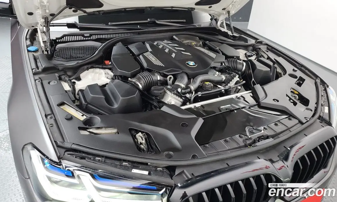 BMW 5 серия 2021 4.4 автомат (гидро), фото 5 BMW 5 серия 2021 4.4 автомат (гидро), фото 5