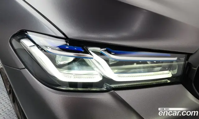 BMW 5 серия 2021 4.4 автомат (гидро), миниатюра 7 BMW 5 серия 2021 4.4 автомат (гидро), миниатюра 7