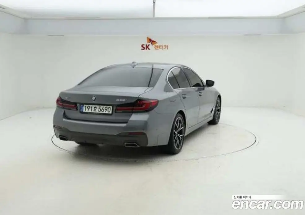 BMW 5 серия 2022 2.0 автомат (гидро), фото 3
