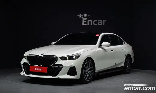 BMW 5 серия 2024 2.0 автомат (гидро), миниатюра 1 BMW 5 серия 2024 2.0 автомат (гидро), миниатюра 1