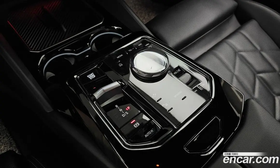 BMW 5 серия 2024 2.0 автомат (гидро), фото 12 BMW 5 серия 2024 2.0 автомат (гидро), фото 12