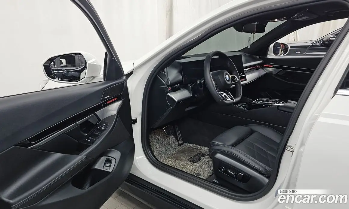 BMW 5 серия 2024 2.0 автомат (гидро), фото 13 BMW 5 серия 2024 2.0 автомат (гидро), фото 13