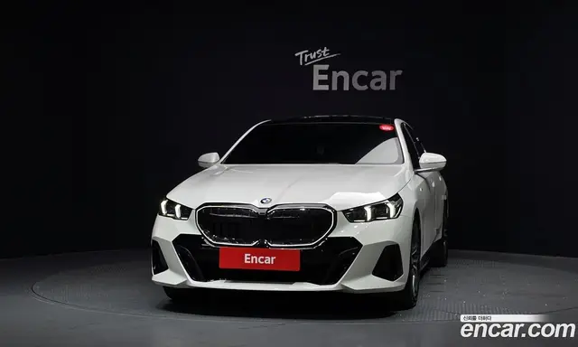 BMW 5 серия 2024 2.0 автомат (гидро), миниатюра 3 BMW 5 серия 2024 2.0 автомат (гидро), миниатюра 3