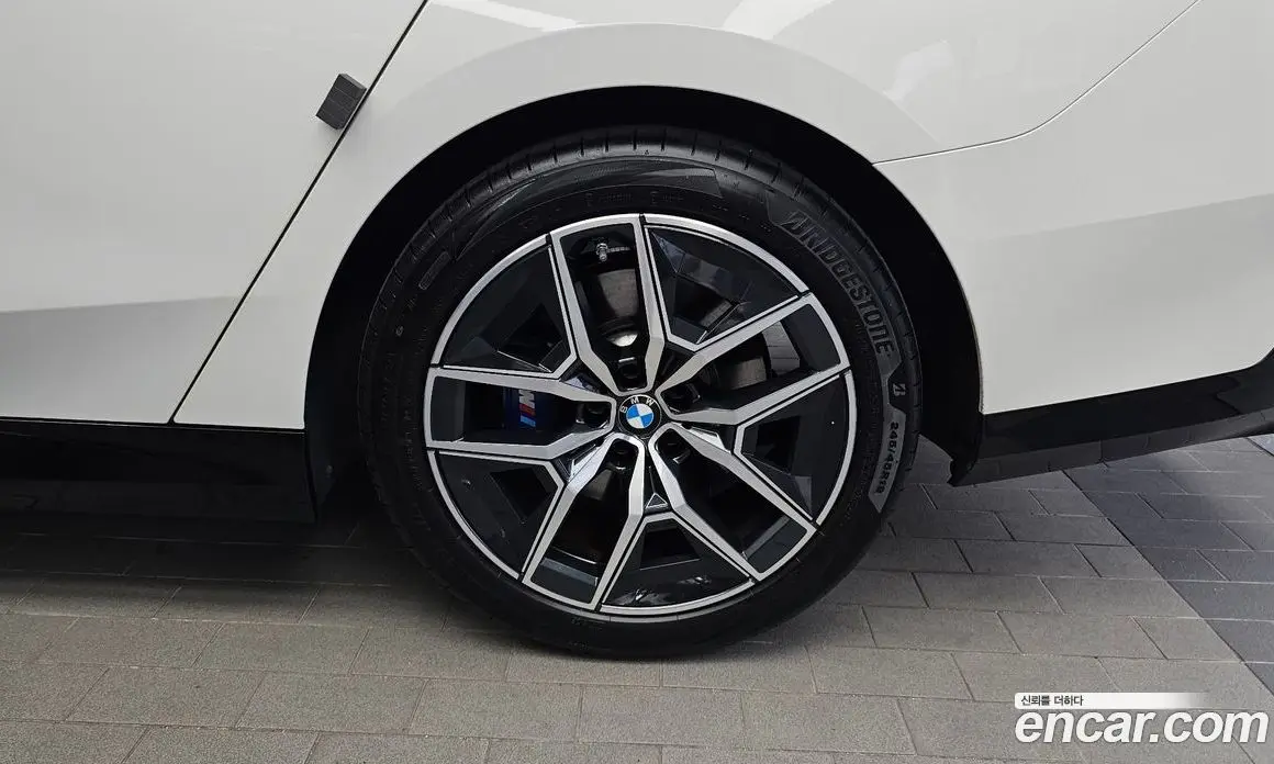 BMW 5 серия 2024 2.0 автомат (гидро), фото 7 BMW 5 серия 2024 2.0 автомат (гидро), фото 7
