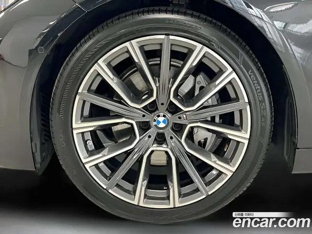 BMW 7 серия 2022 3.0 автомат (гидро), миниатюра 5 BMW 7 серия 2022 3.0 автомат (гидро), миниатюра 5