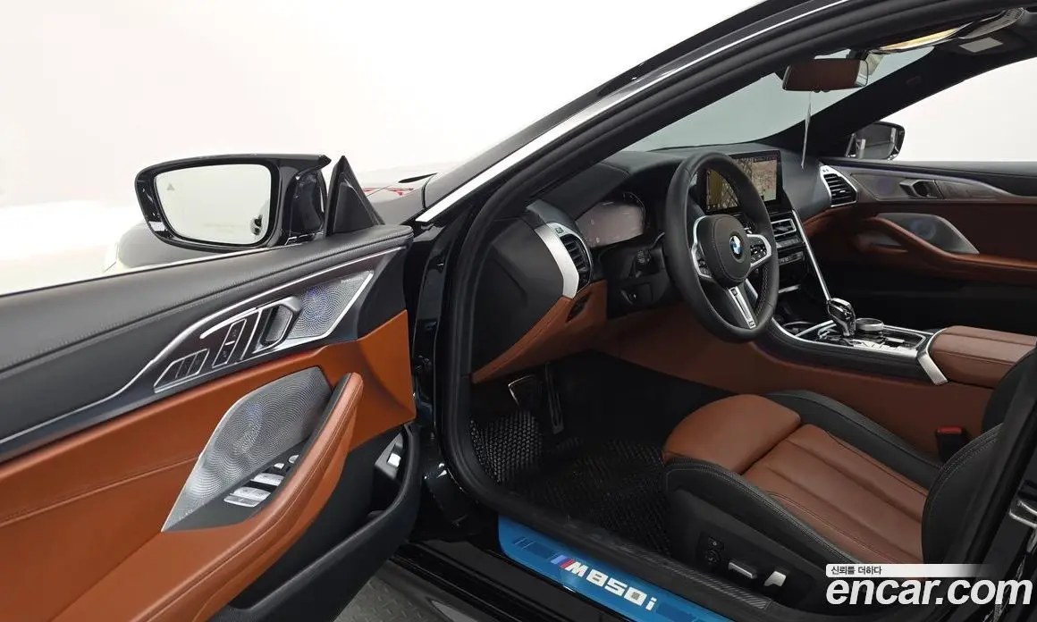 BMW 8 серия 2024 4.4 автомат (гидро), фото 13 BMW 8 серия 2024 4.4 автомат (гидро), фото 13