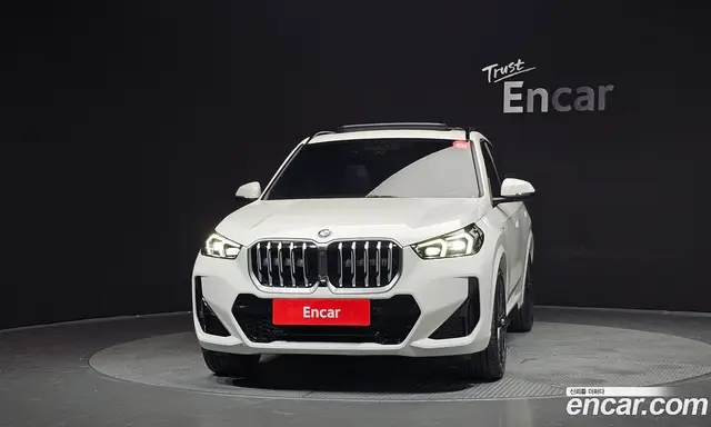 BMW X1 2025 2.0 автомат (гидро), миниатюра 3 BMW X1 2025 2.0 автомат (гидро), миниатюра 3