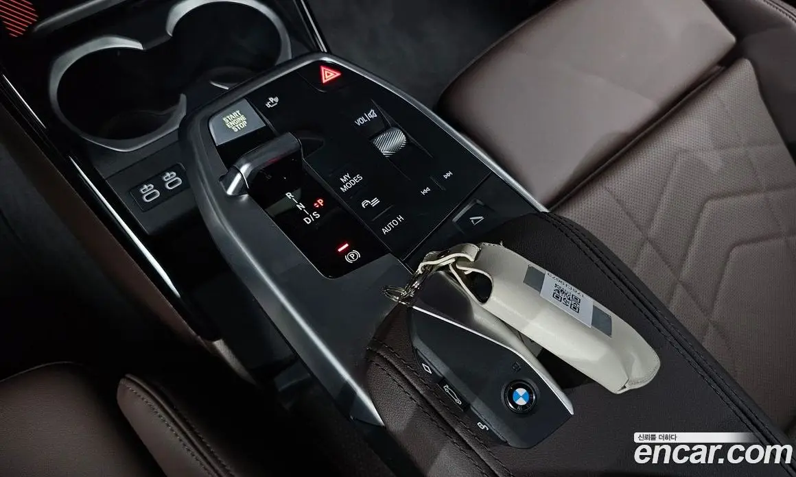 BMW X1 2025 2.0 автомат (гидро), фото 9 BMW X1 2025 2.0 автомат (гидро), фото 9