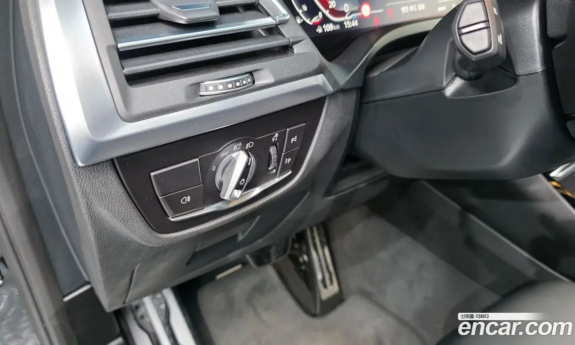 BMW X3 2022 2.0 автомат (гидро), фото 24 BMW X3 2022 2.0 автомат (гидро), фото 24
