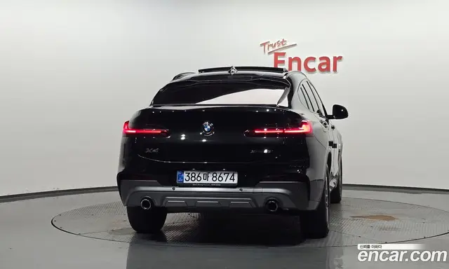 BMW X4 2021 2.0 автомат (гидро), миниатюра 3
