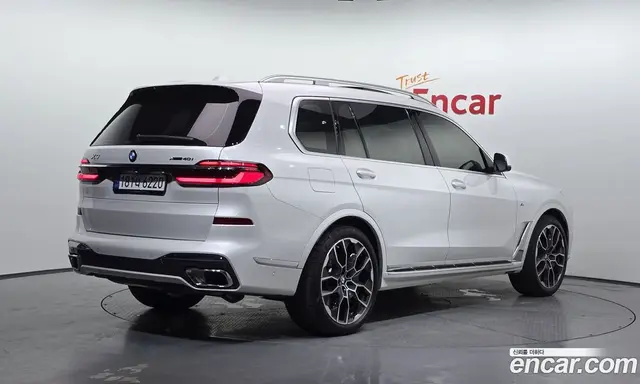BMW X7 2024 3.0 автомат (гидро), миниатюра 2