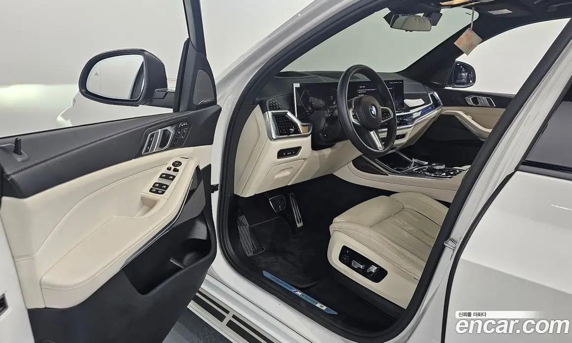 BMW X7 2025 3.0 автомат (гидро), фото 13 BMW X7 2025 3.0 автомат (гидро), фото 13