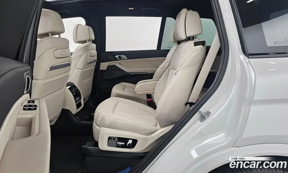 BMW X7 2025 3.0 автомат (гидро), фото 18 BMW X7 2025 3.0 автомат (гидро), фото 18