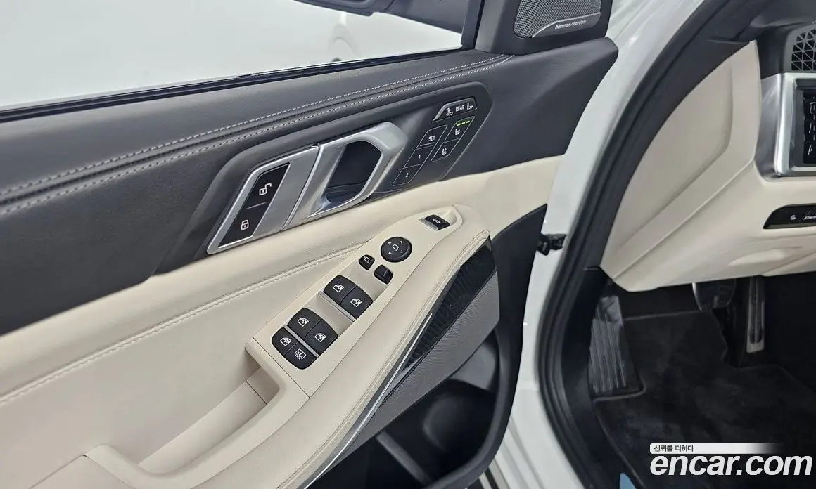 BMW X7 2025 3.0 автомат (гидро), фото 30 BMW X7 2025 3.0 автомат (гидро), фото 30