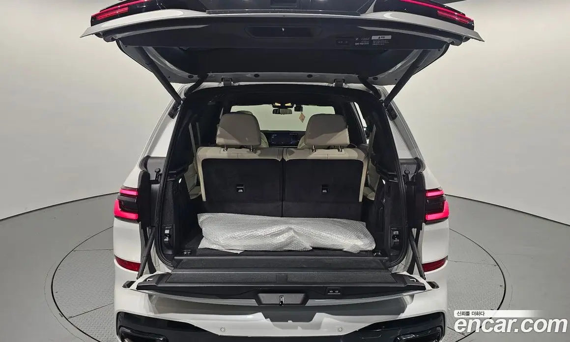 BMW X7 2025 3.0 автомат (гидро), фото 35 BMW X7 2025 3.0 автомат (гидро), фото 35