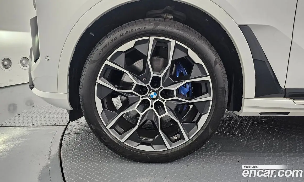 BMW X7 2025 3.0 автомат (гидро), фото 5 BMW X7 2025 3.0 автомат (гидро), фото 5