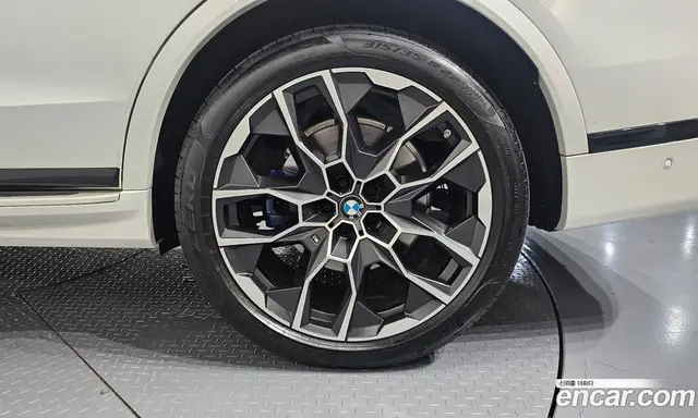 BMW X7 2025 3.0 автомат (гидро), миниатюра 7 BMW X7 2025 3.0 автомат (гидро), миниатюра 7