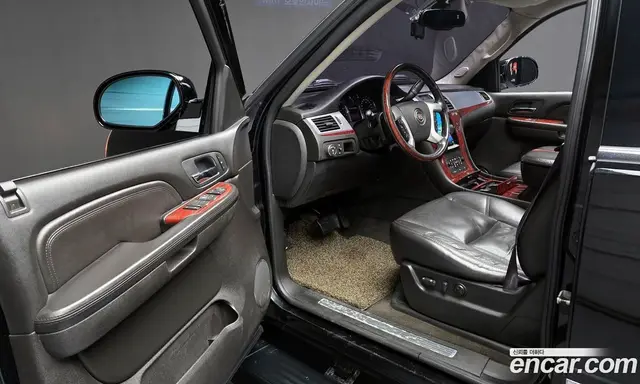Cadillac Escalade 2007 6.2 автомат (гидро), миниатюра 10 Cadillac Escalade 2007 6.2 автомат (гидро), миниатюра 10