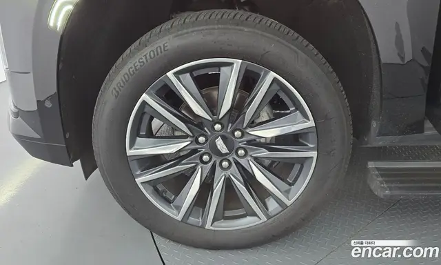 Cadillac Escalade 2022 6.2 автомат (гидро), миниатюра 5 Cadillac Escalade 2022 6.2 автомат (гидро), миниатюра 5
