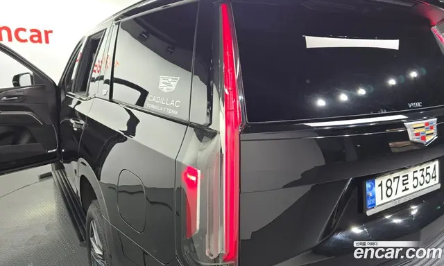 Cadillac Escalade 2022 6.2 автомат (гидро), миниатюра 9 Cadillac Escalade 2022 6.2 автомат (гидро), миниатюра 9