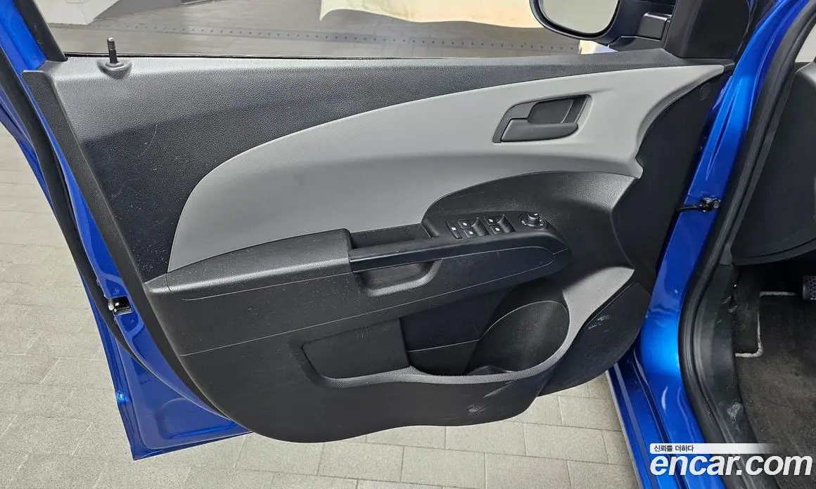 Chevrolet Aveo 2014 1.4 механика, фото 13 Chevrolet Aveo 2014 1.4 механика, фото 13