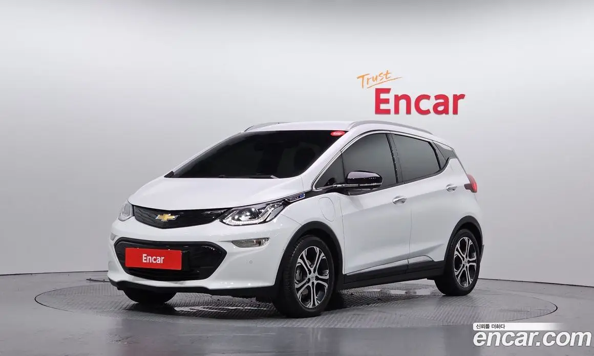 Chevrolet Bolt EV 2021 0.2 автомат (гидро), фото 1 Chevrolet Bolt EV 2021 0.2 автомат (гидро), фото 1