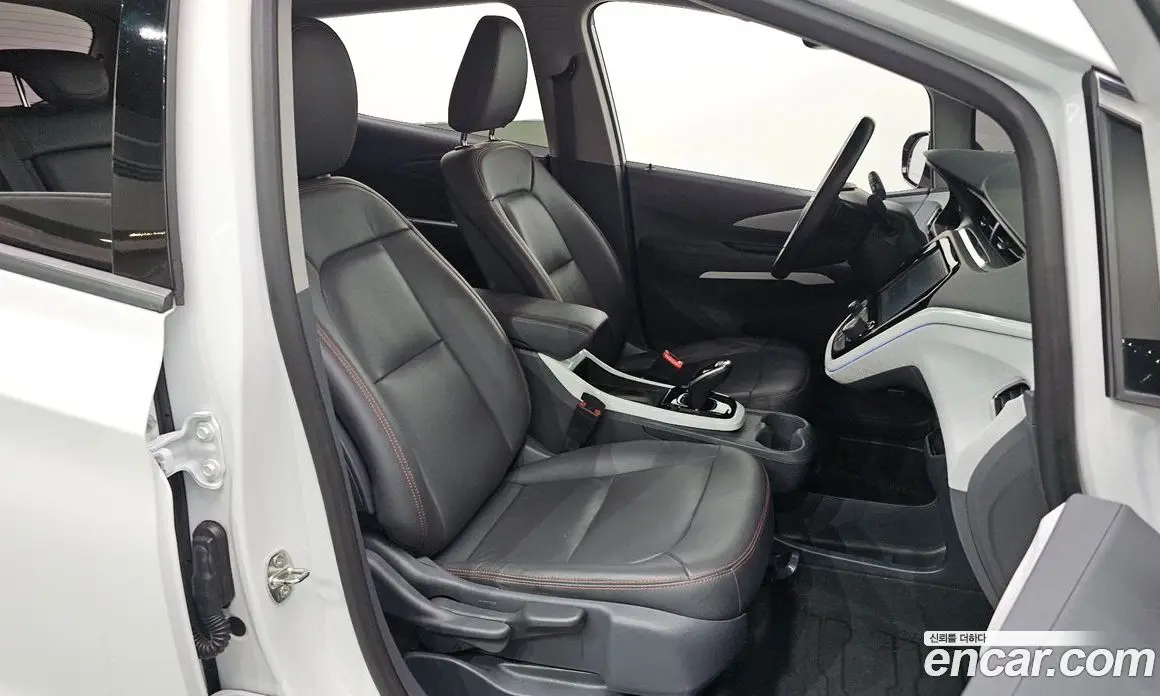 Chevrolet Bolt EV 2021 0.2 автомат (гидро), фото 18 Chevrolet Bolt EV 2021 0.2 автомат (гидро), фото 18