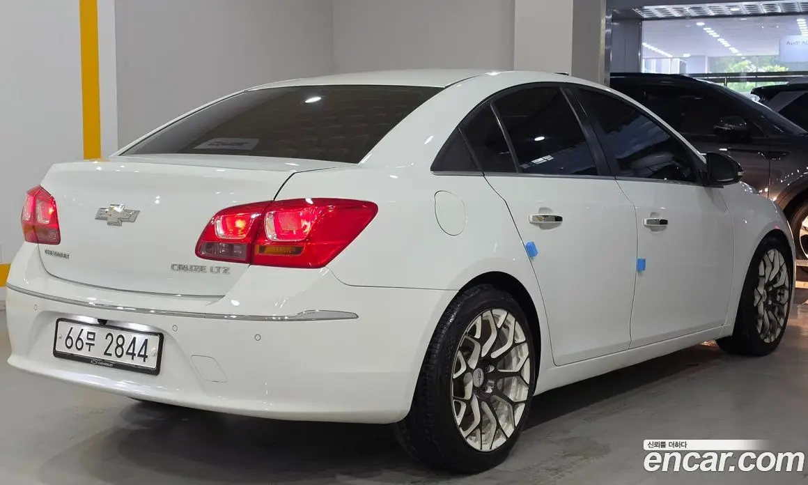 Chevrolet Cruze 2015 2.0 автомат (гидро), фото 6 Chevrolet Cruze 2015 2.0 автомат (гидро), фото 6