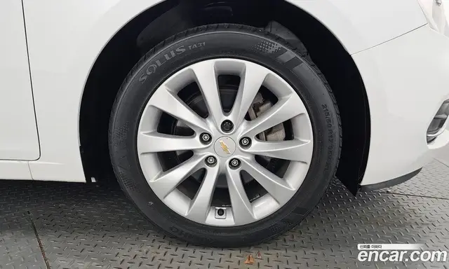 Chevrolet Cruze 2016 1.6 автомат (гидро), миниатюра 6 Chevrolet Cruze 2016 1.6 автомат (гидро), миниатюра 6
