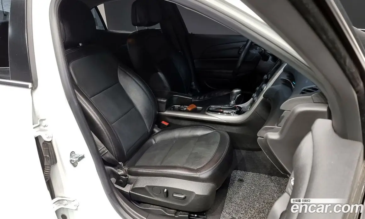 Chevrolet Malibu 2015 2.0 автомат (гидро), фото 10