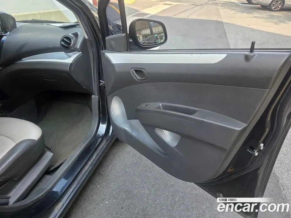 Chevrolet Matiz 2010 1.0 автомат (гидро), фото 12