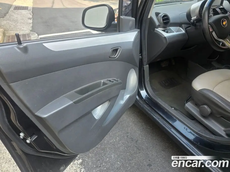 Chevrolet Matiz 2010 1.0 автомат (гидро), фото 13
