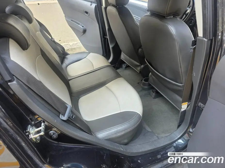 Chevrolet Matiz 2010 1.0 автомат (гидро), фото 10