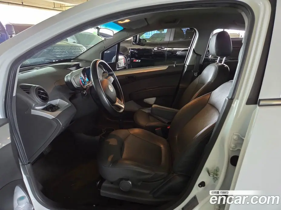 Chevrolet Spark 2014 1.0 автомат (гидро), фото 6 Chevrolet Spark 2014 1.0 автомат (гидро), фото 6