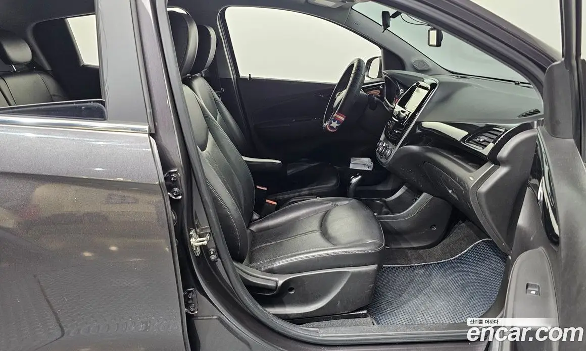 Chevrolet Spark 2015 1.0 автомат (гидро), фото 16 Chevrolet Spark 2015 1.0 автомат (гидро), фото 16