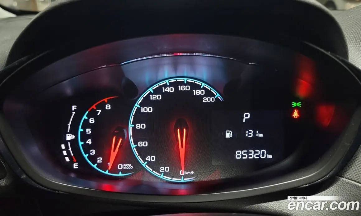 Chevrolet Spark 2015 1.0 автомат (гидро), фото 8 Chevrolet Spark 2015 1.0 автомат (гидро), фото 8