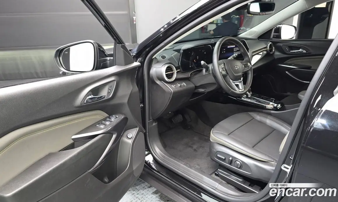 Chevrolet Trax 2024 1.2 автомат (гидро), фото 10 Chevrolet Trax 2024 1.2 автомат (гидро), фото 10