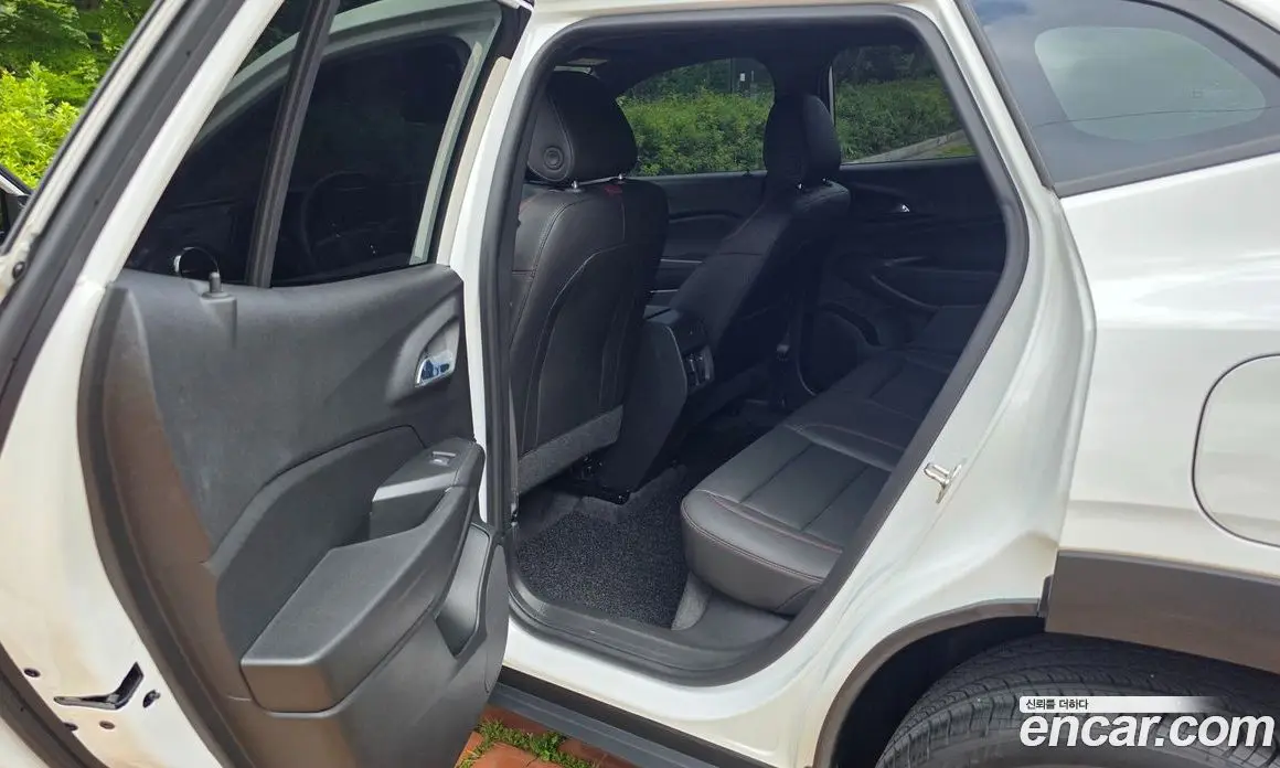 Chevrolet Trax 2024 1.2 автомат (гидро), фото 15