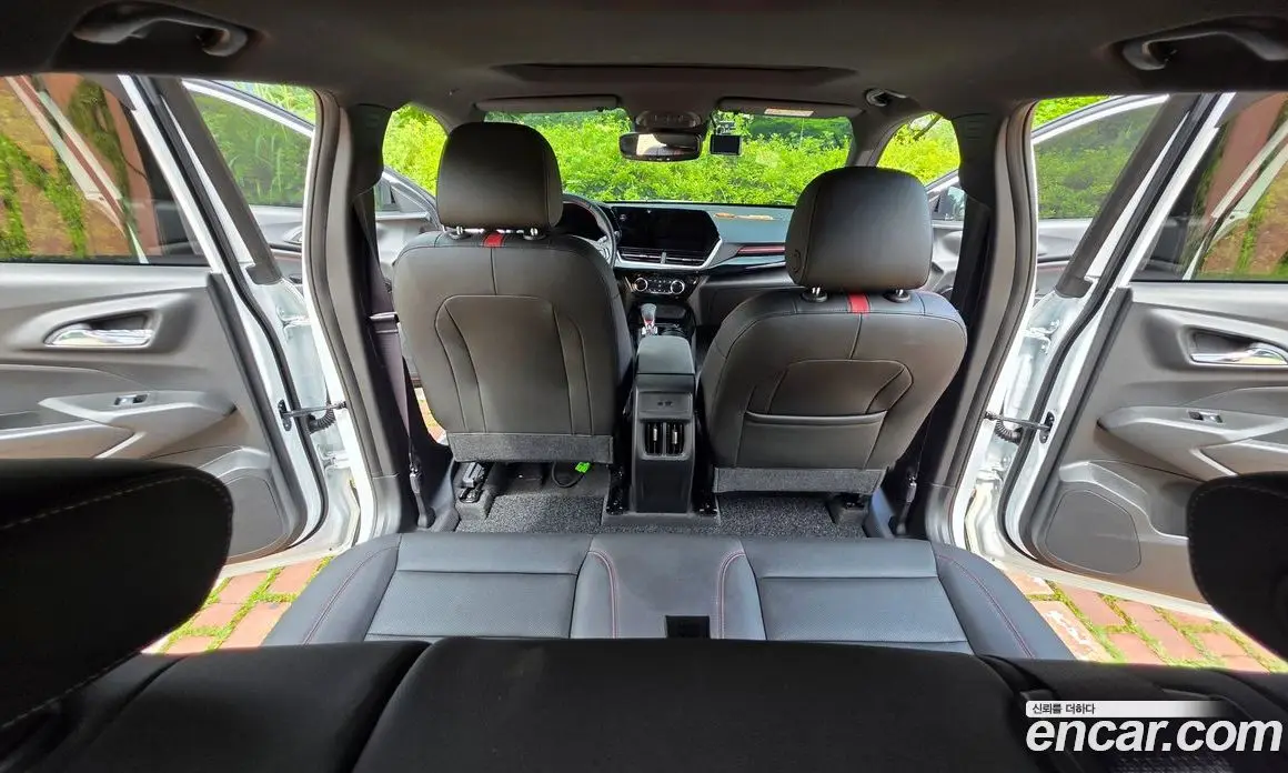 Chevrolet Trax 2024 1.2 автомат (гидро), фото 10